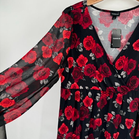 Torrid size 1X plus Black red  Floral Surplice Babydoll Top  Sheer Sleeves new - Picture 8 of 12